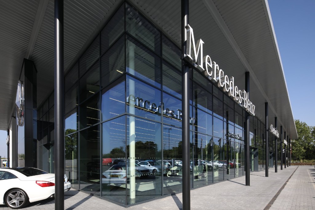 mercedes-car-showroom-Senior
